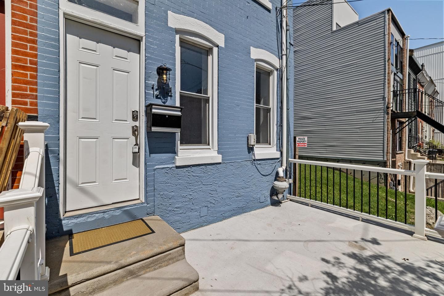1214 N Lecount Street photo 29
