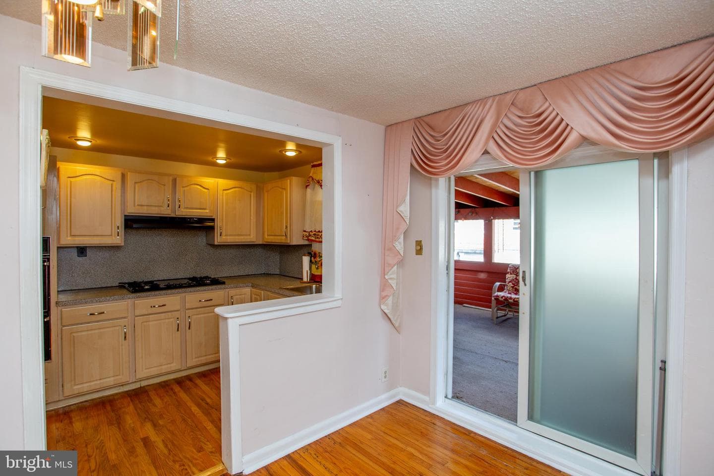 8617 Rugby Street photo 10