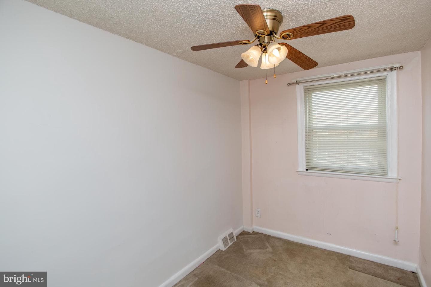 8617 Rugby Street photo 24