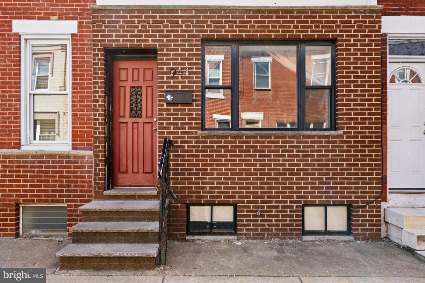 944 Tree Street photo 18