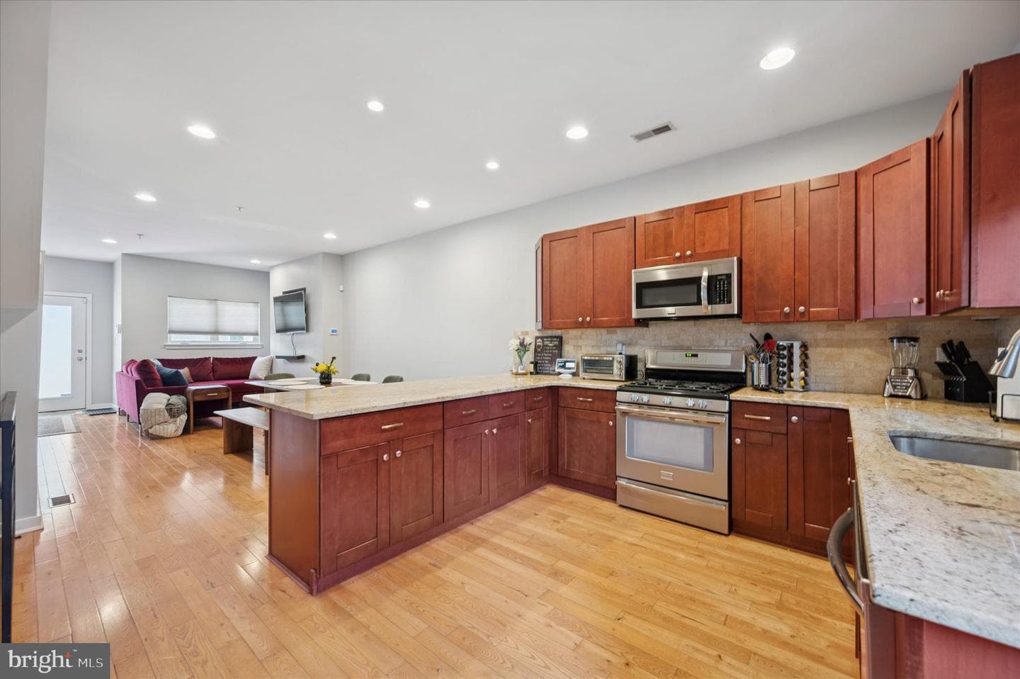 4128 Apple Street photo 10