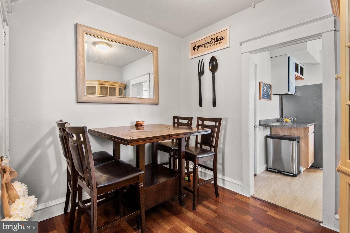 8015 Walker Street photo 7