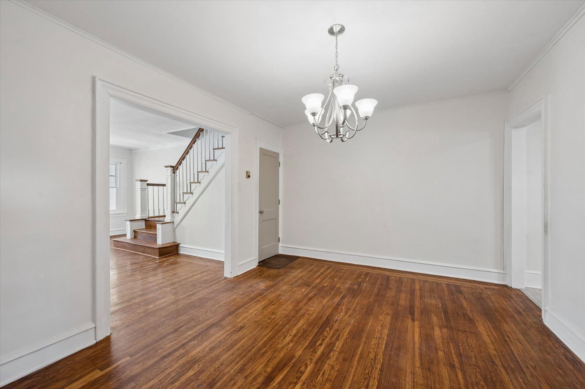 5949 Jefferson Street photo 11