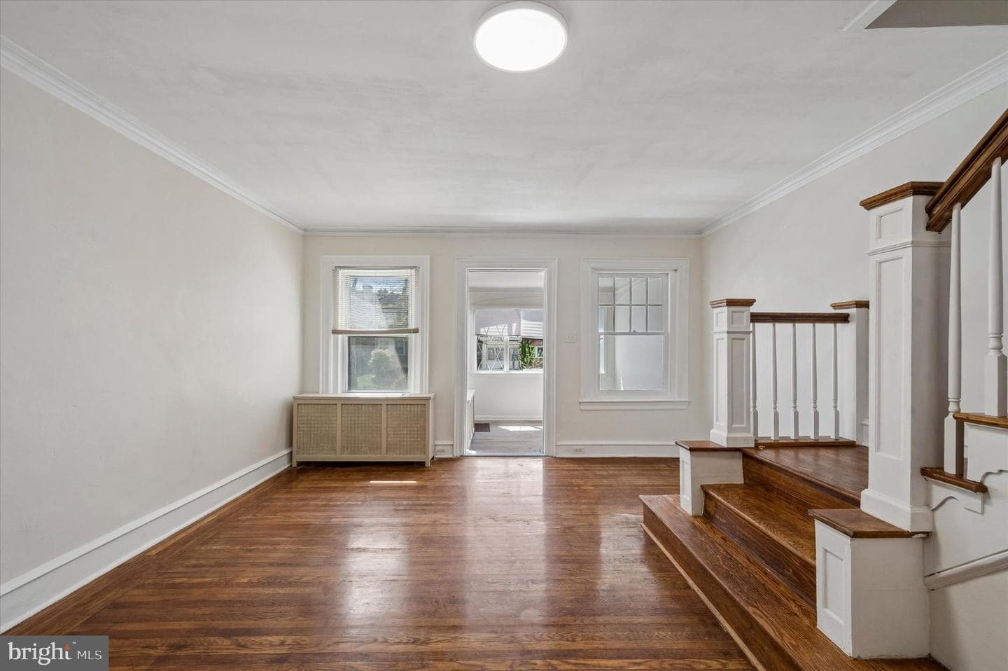 5949 Jefferson Street photo 4