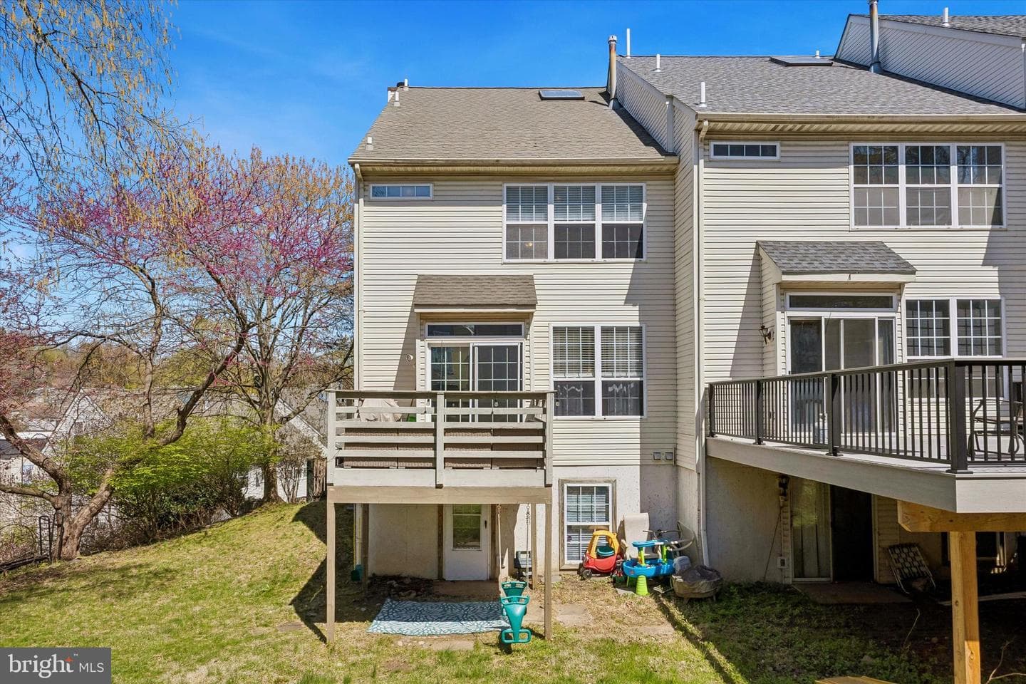 305 Sage Lane photo 30