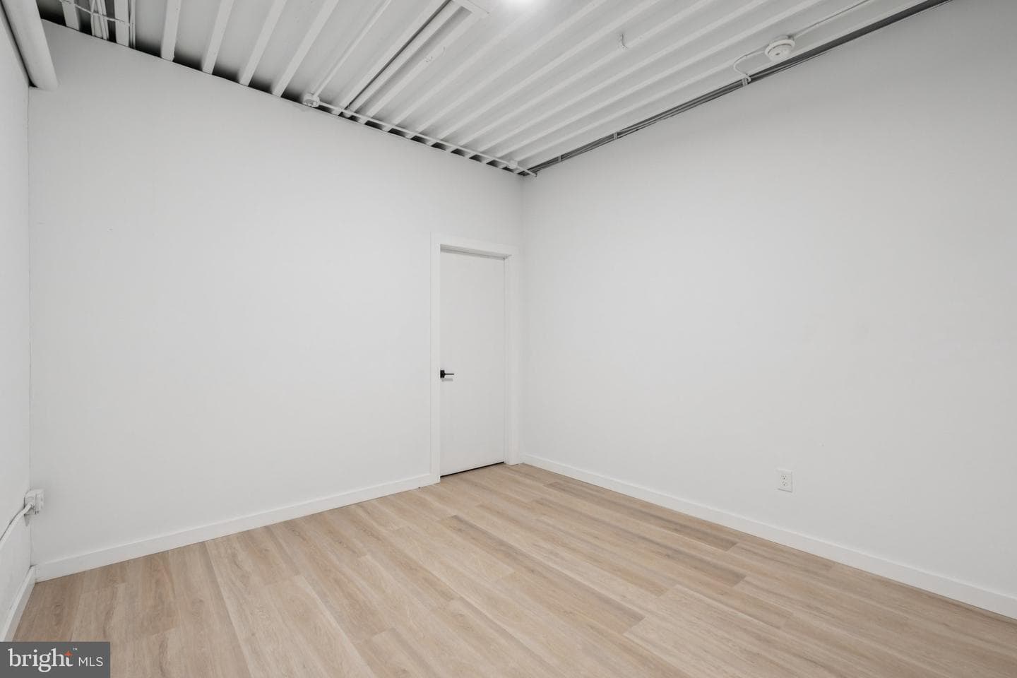 1116 N Bodine Street #c photo 22