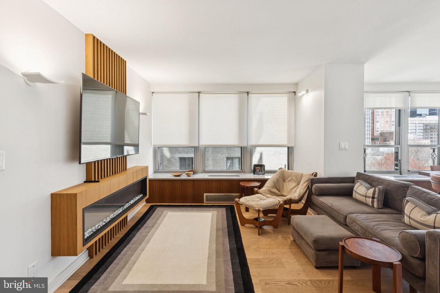 224 W Rittenhouse Square #1105 photo 23