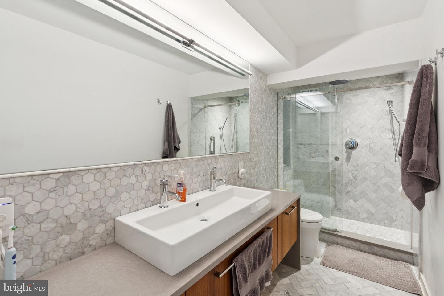 224 W Rittenhouse Square #1105 photo 37