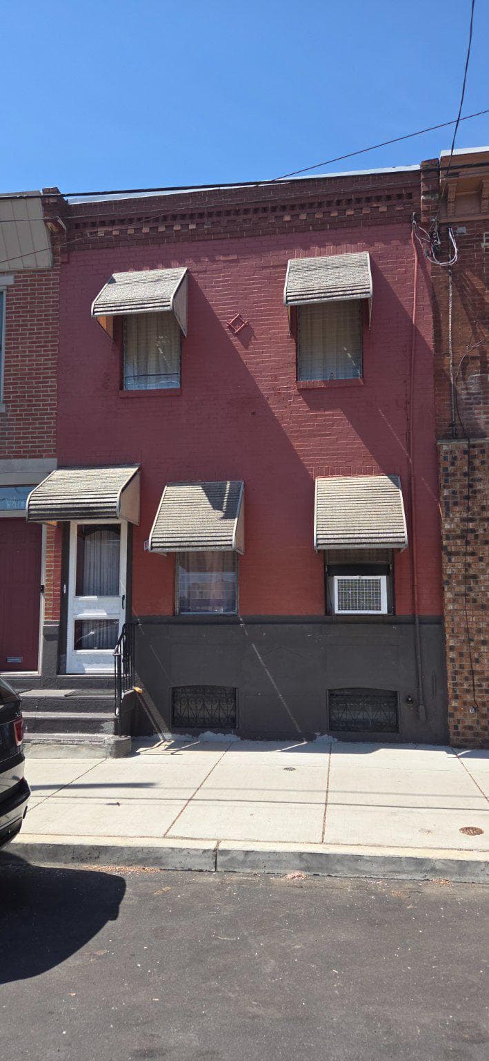 1628 S 12th Street photo 2