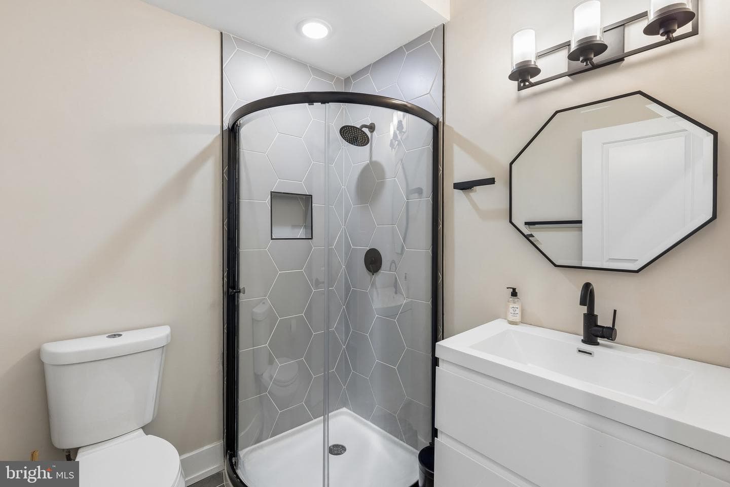 1755 N 26th Street photo 15