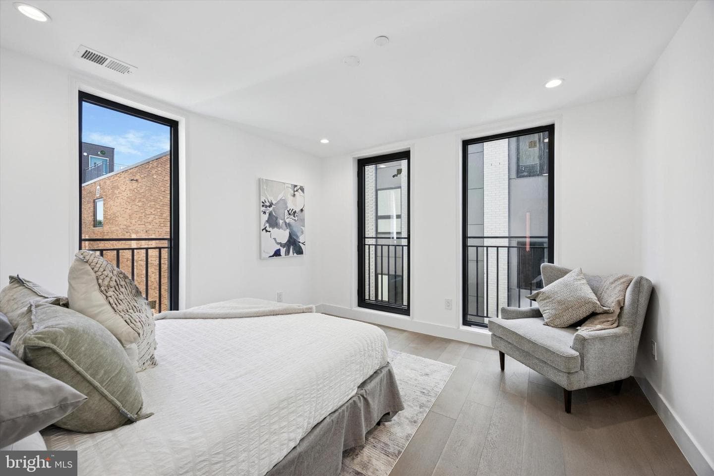 1922 Geary Street #8 photo 13