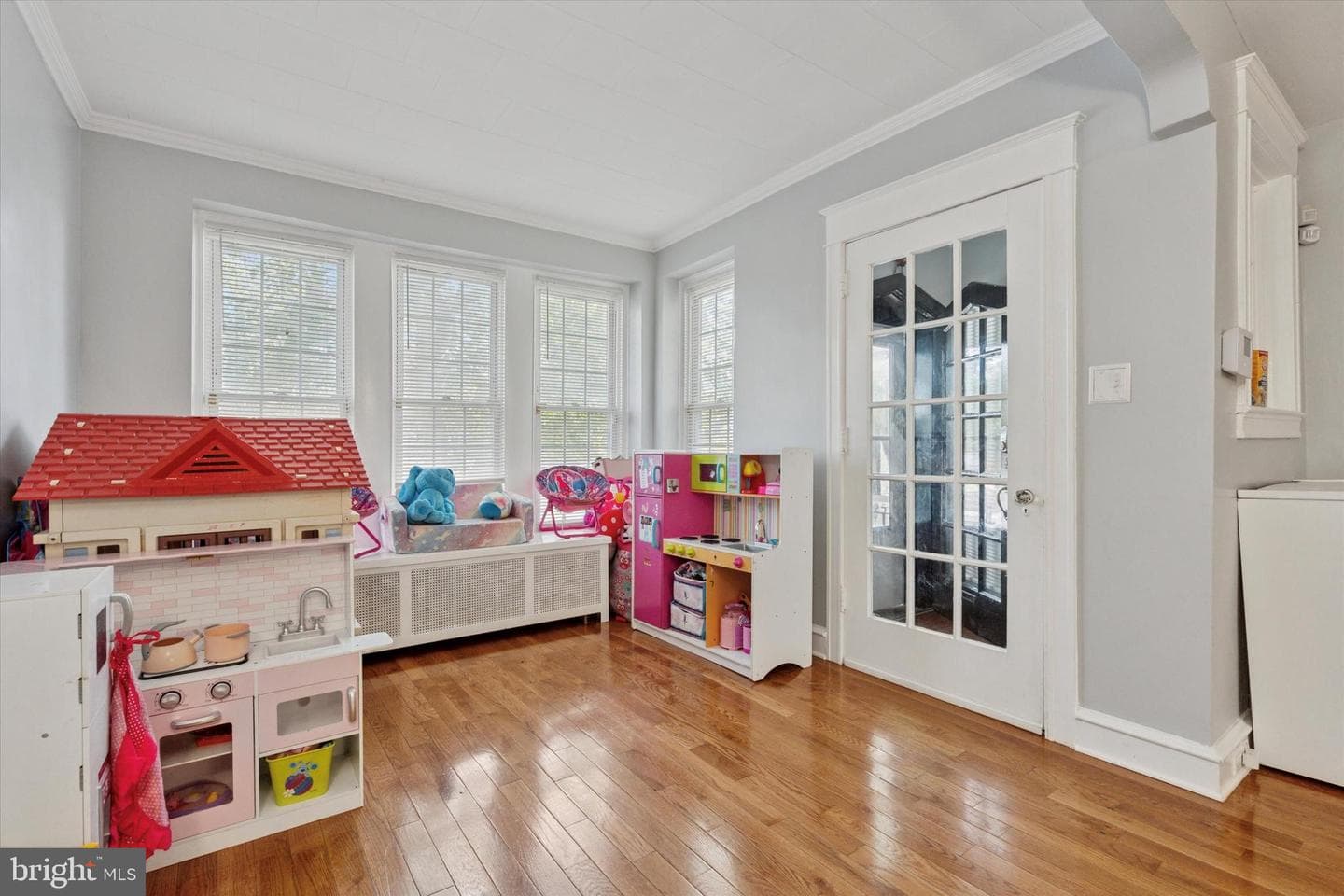 3252 Cottman Avenue photo 4