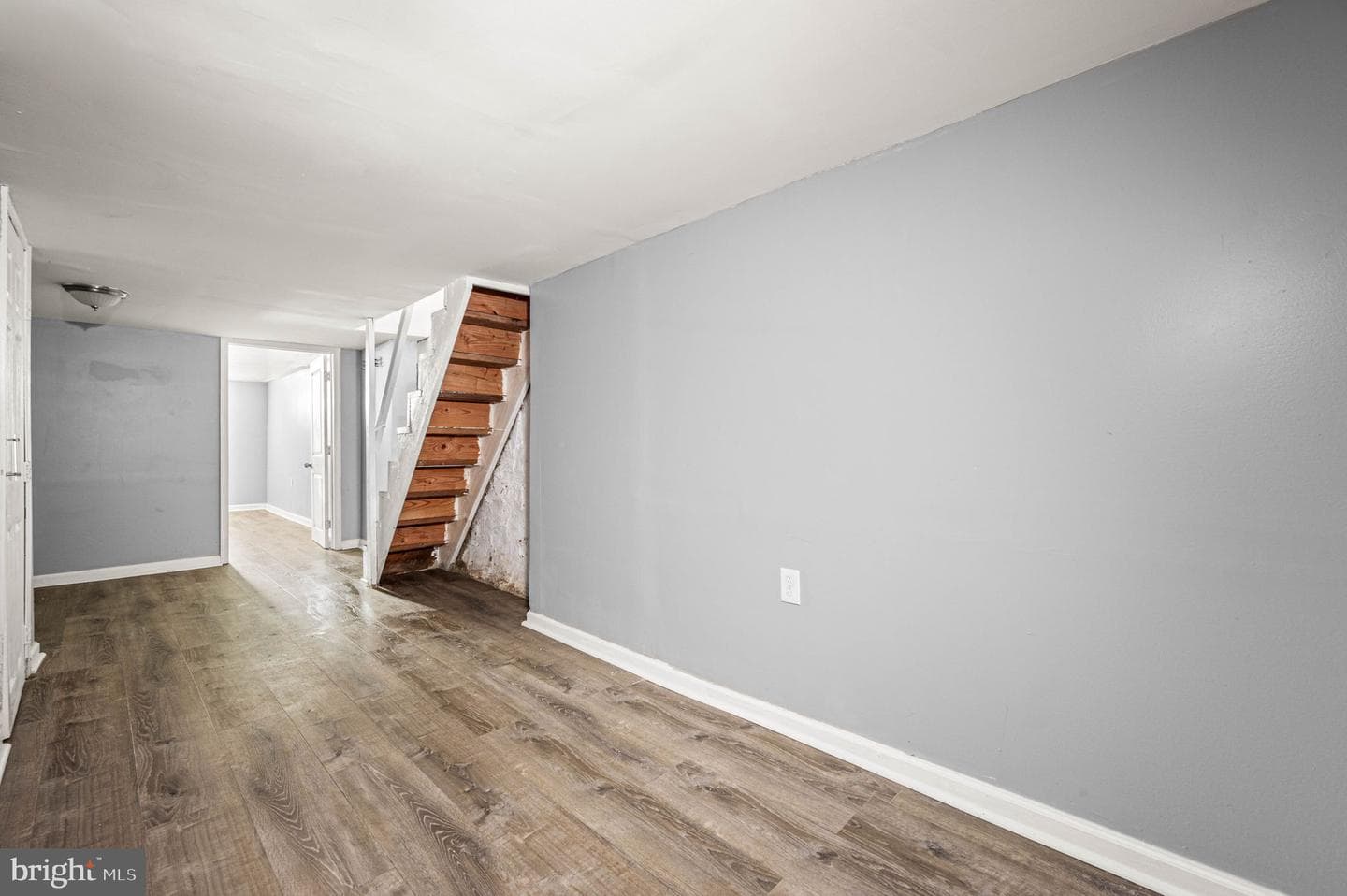 2123 E William Street photo 10