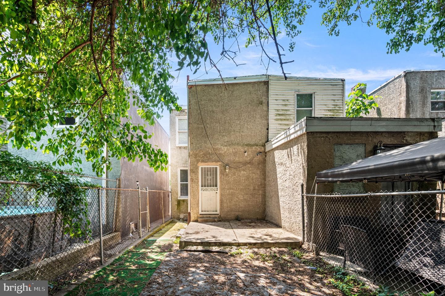 2123 E William Street photo 21
