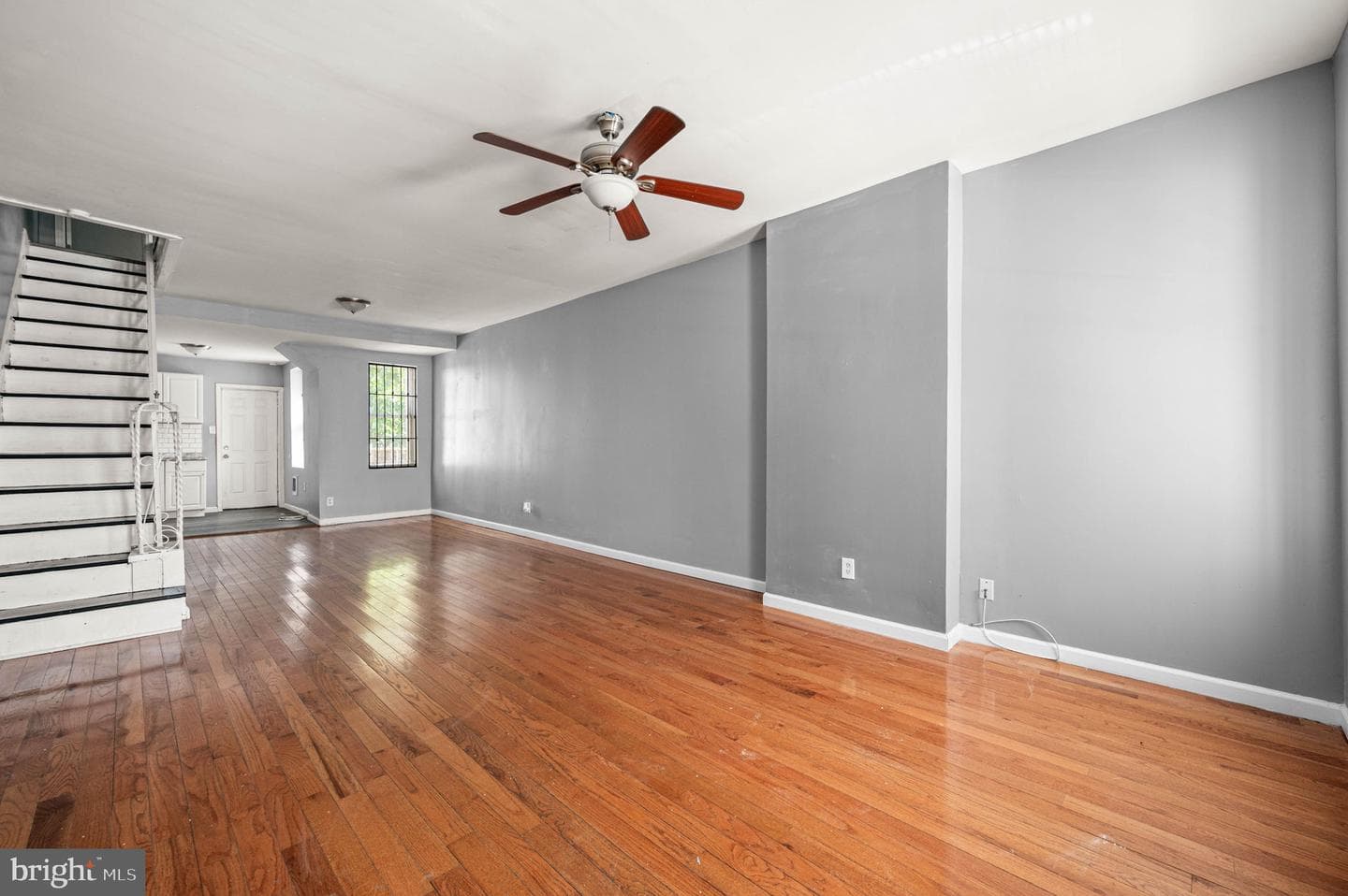 2123 E William Street photo 3