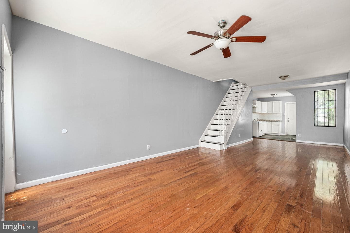 2123 E William Street photo 4