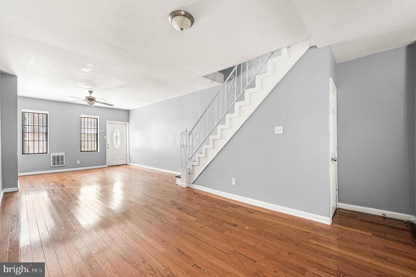 2123 E William Street photo 6