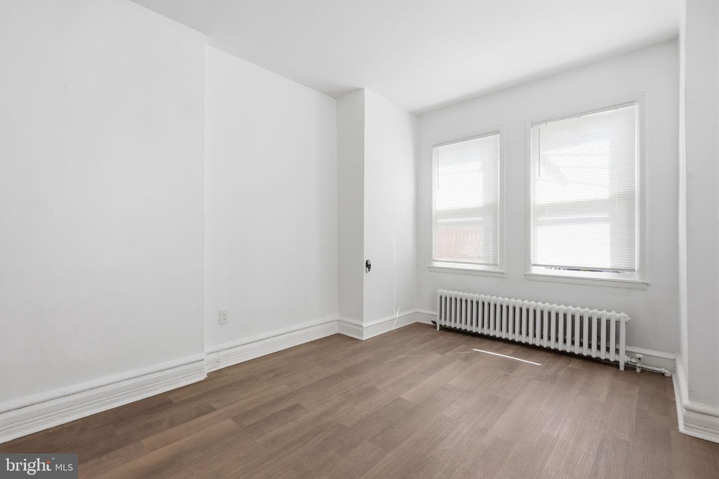 2024 W Berks Street photo 16