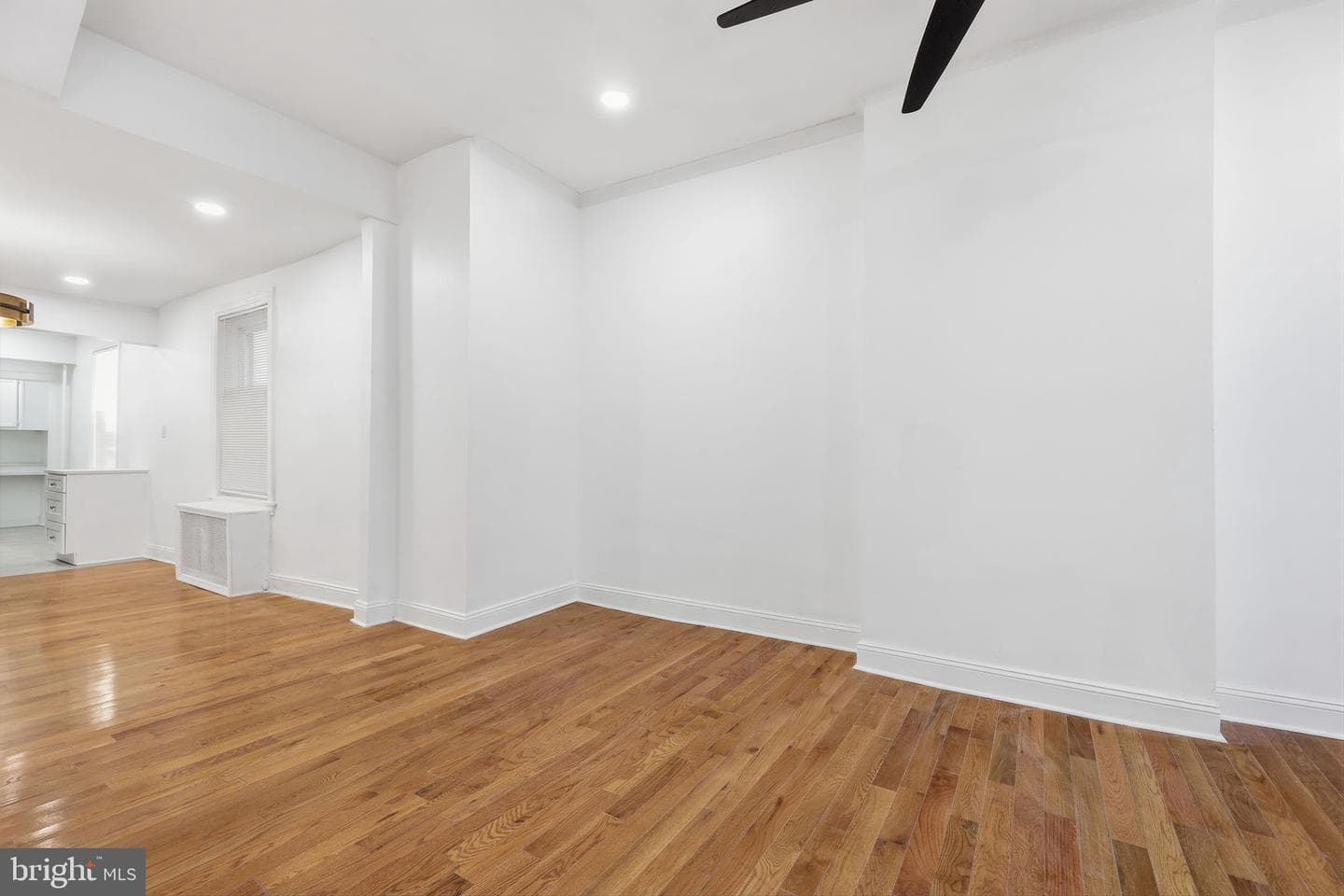 2024 W Berks Street photo 4
