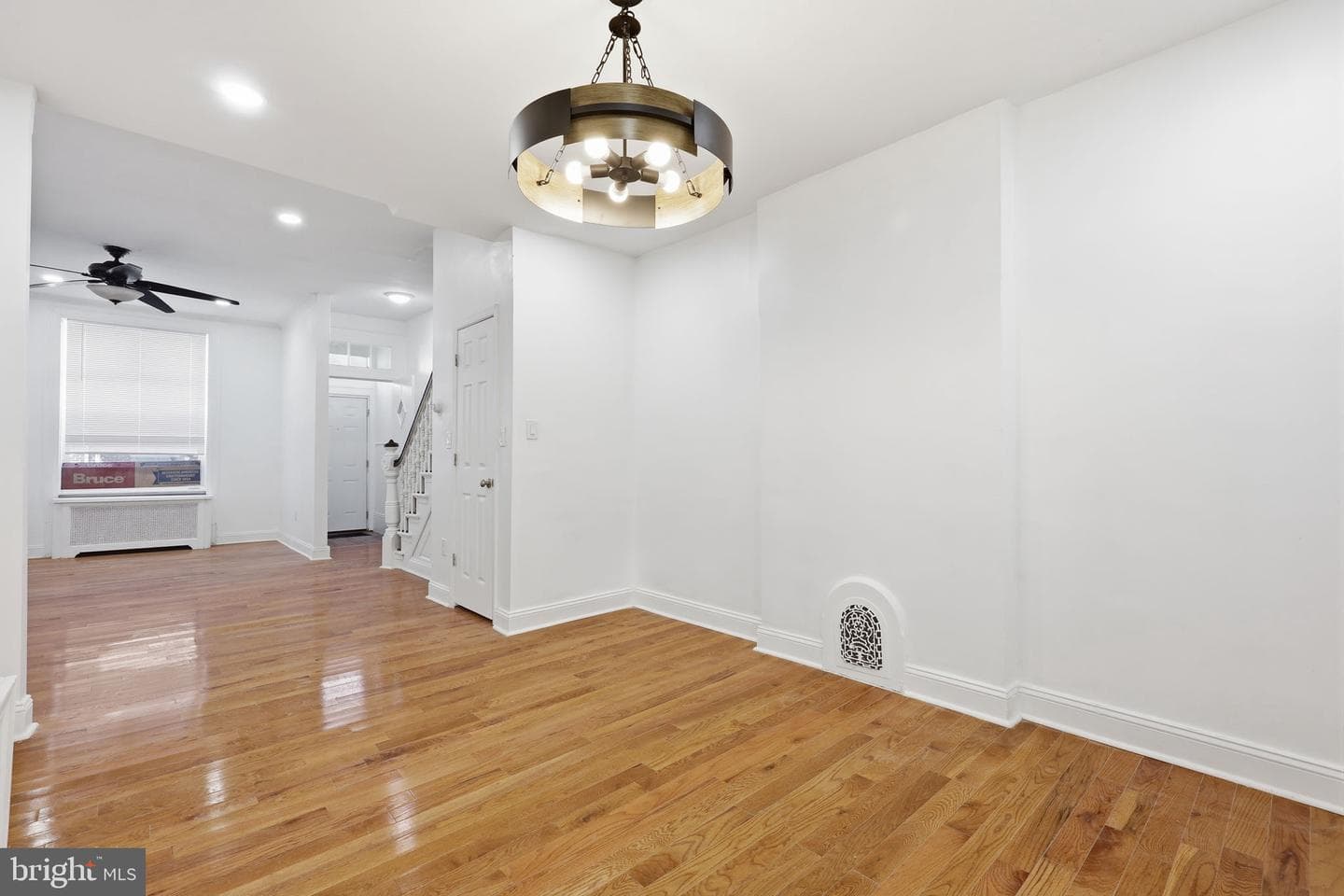 2024 W Berks Street photo 7