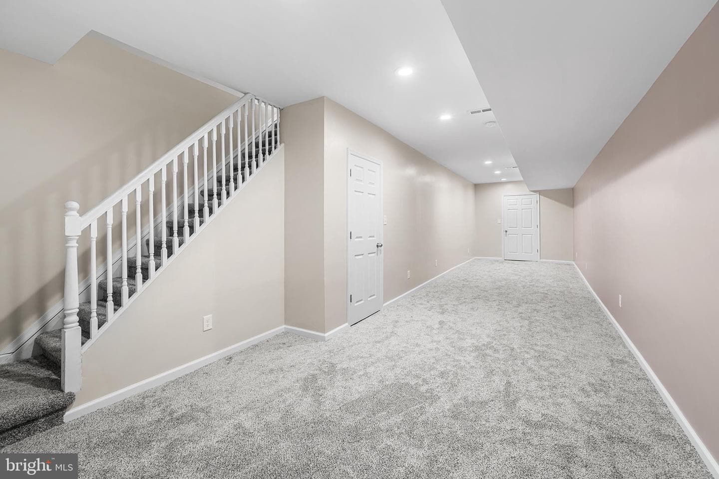 743 S 52nd Street photo 26