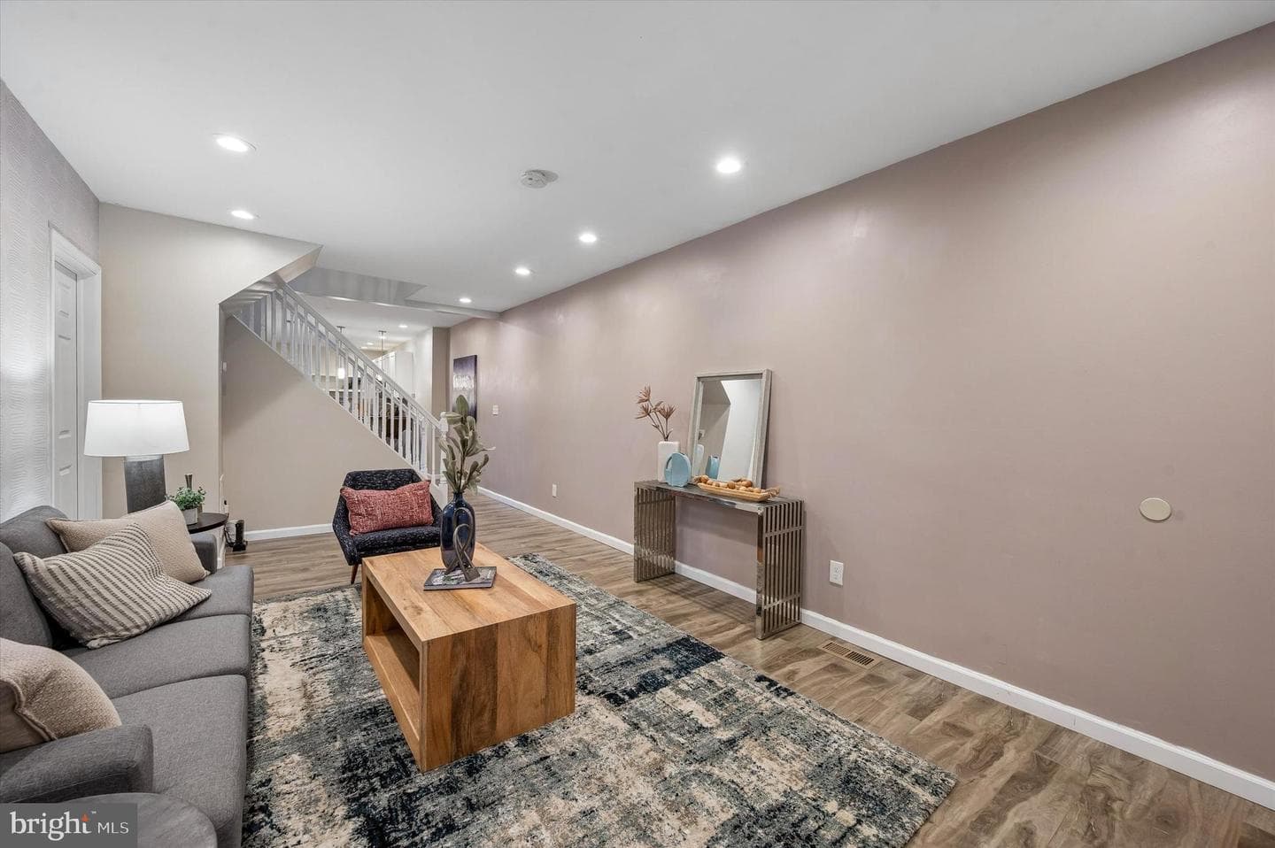 743 S 52nd Street photo 6