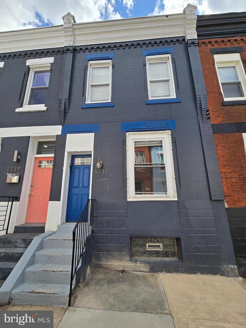 1737 N Dover Street photo 20