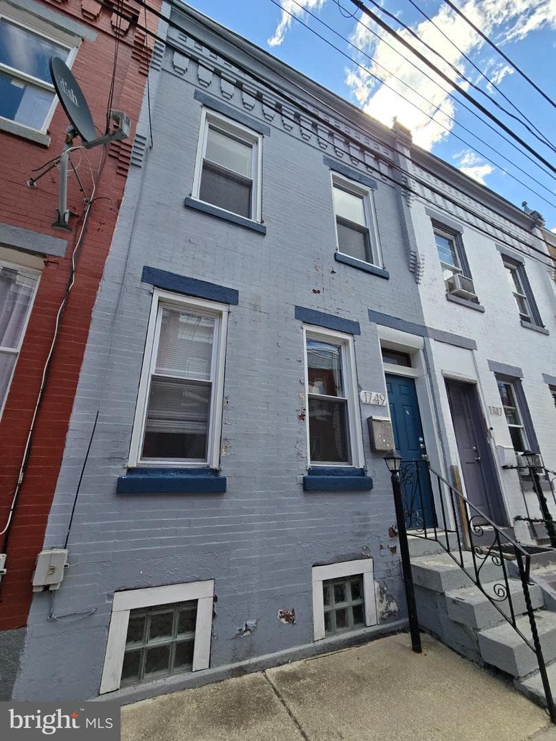 1749 N Bambrey Street, Philadelphia