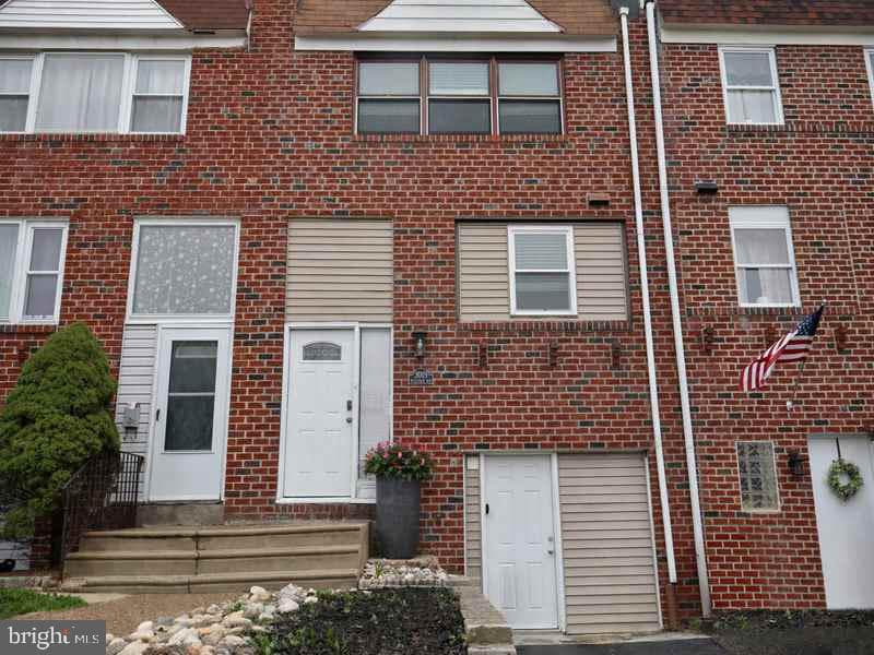 3019 Fairdale Road, Philadelphia