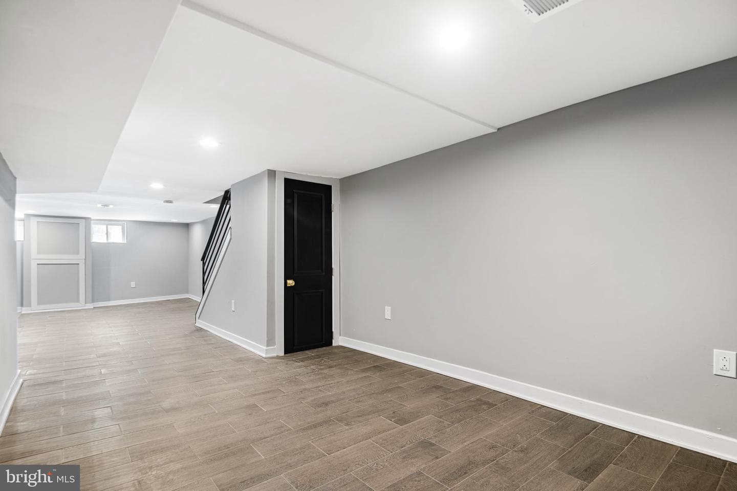 1329 Dickinson Street photo 35