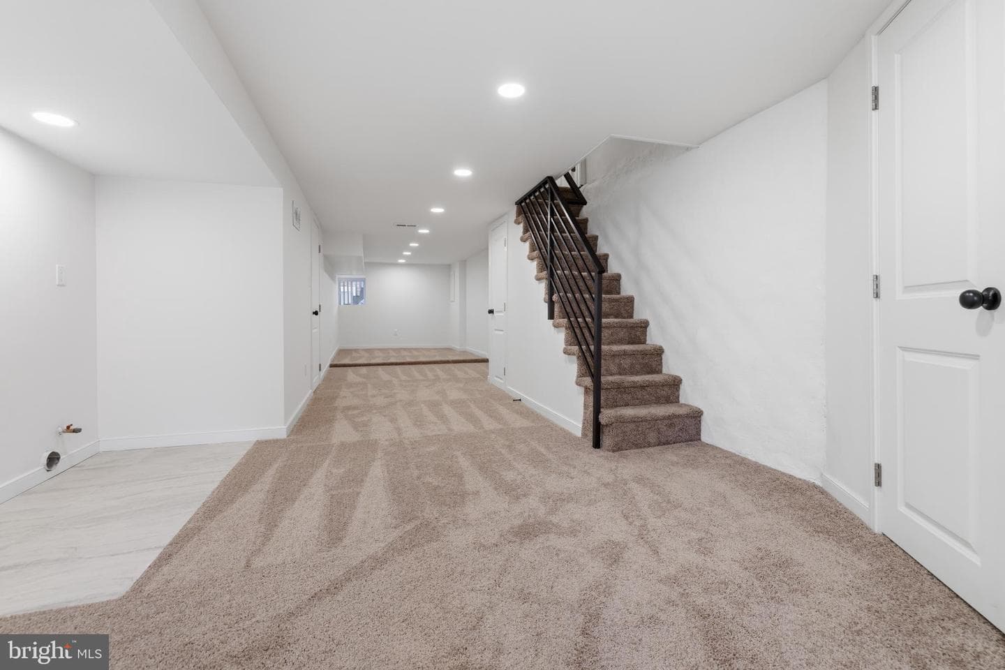 1724 N Edgewood Street photo 14