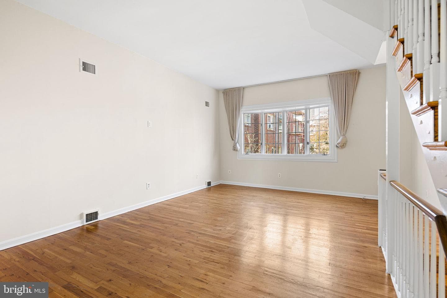 1115 Lombard Street photo 21