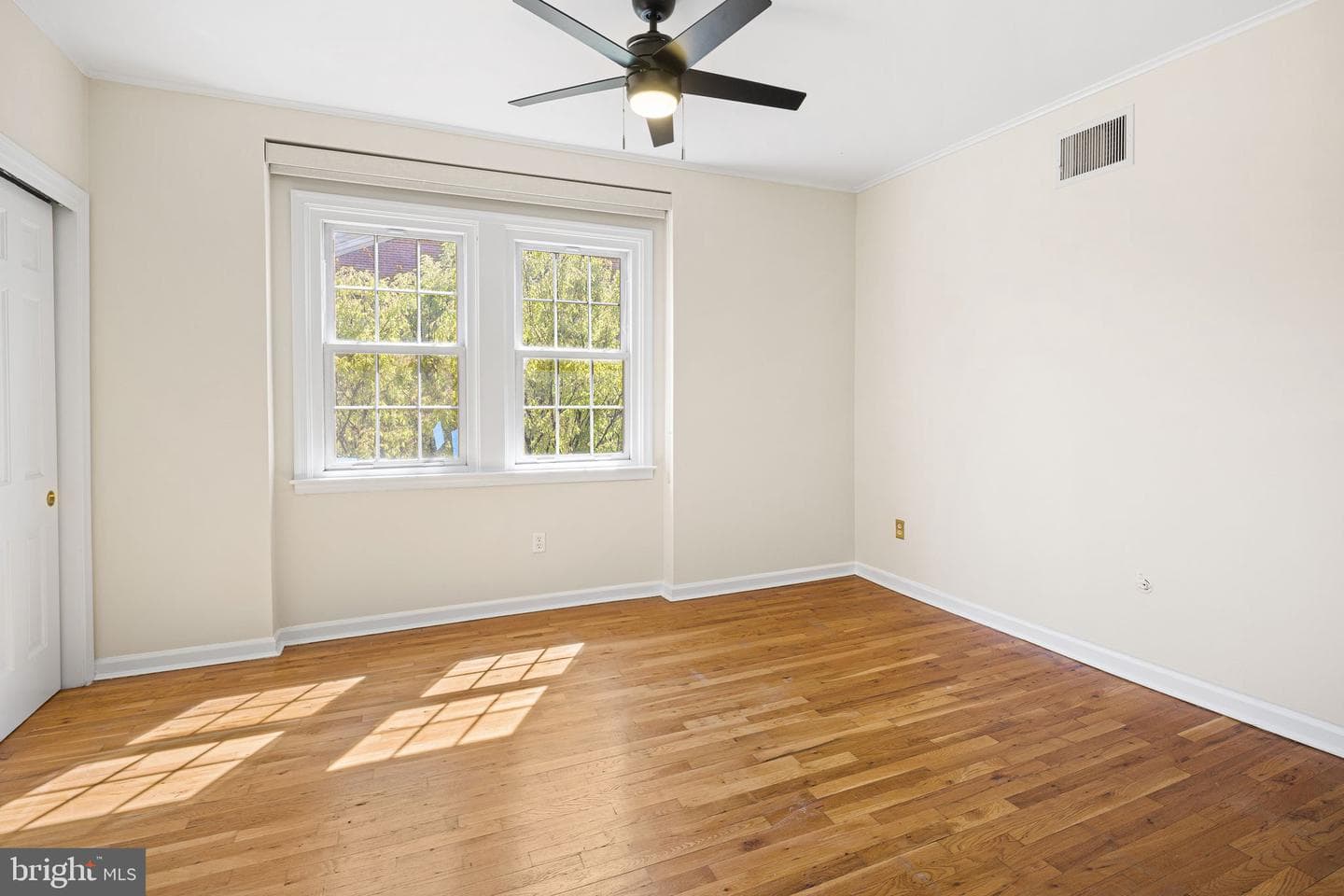 1115 Lombard Street photo 34