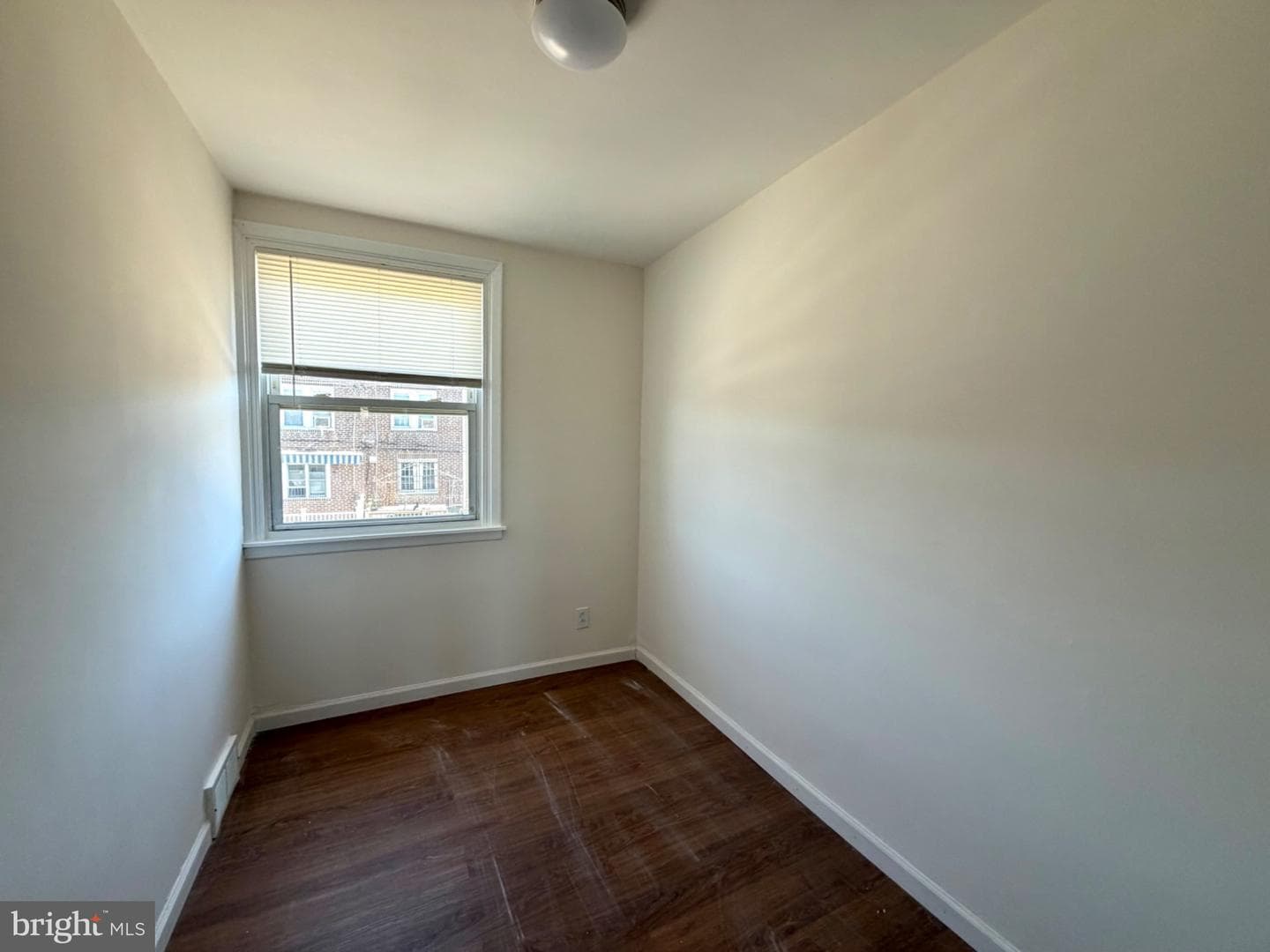 3115 Gilham Street photo 7