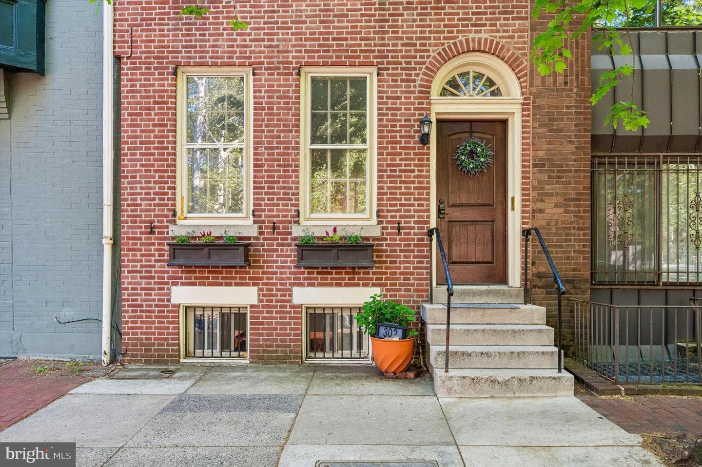 302 Lombard Street #c photo 2