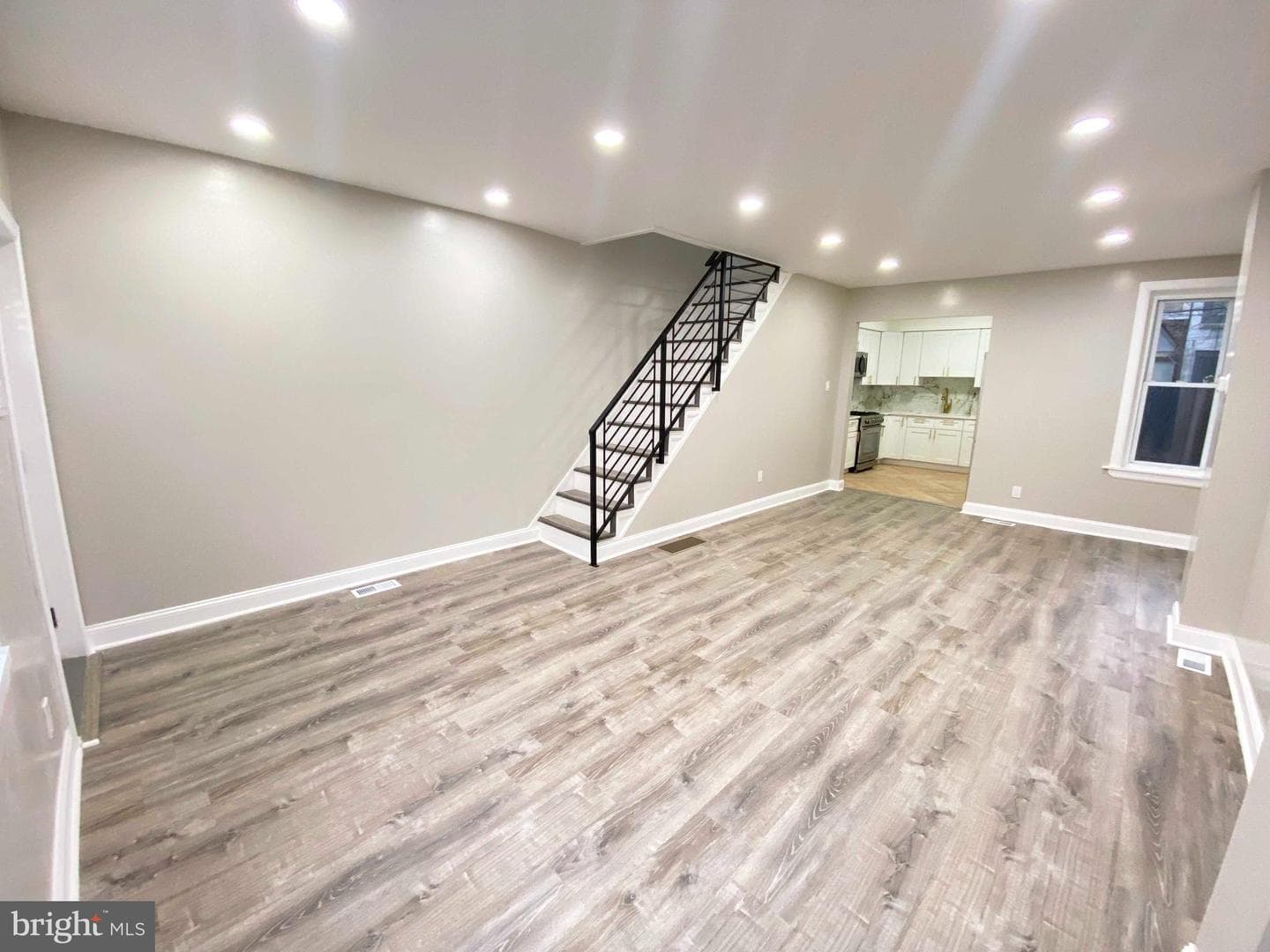 3027 Agate Street photo 19