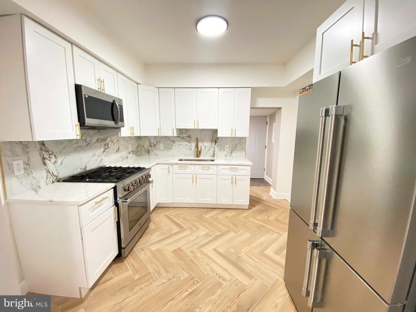 3027 Agate Street photo 23