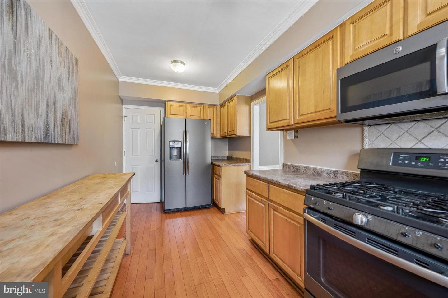 1448 Devereaux Avenue photo 11