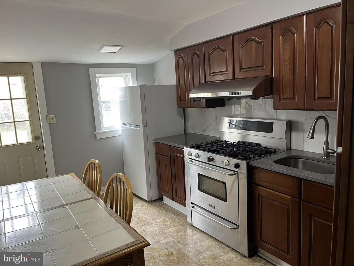 5740 Harbison Avenue, Philadelphia