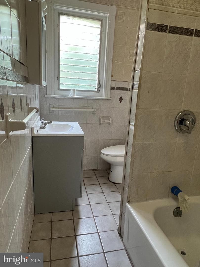 333 N 53rd Street photo 13