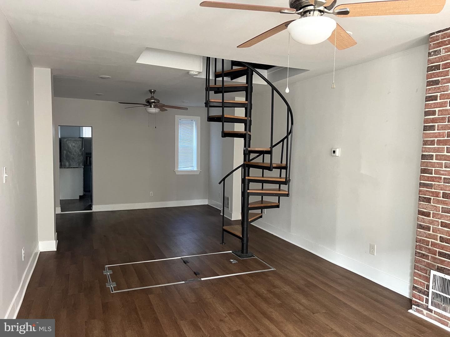 2208 Gaul Street photo 4