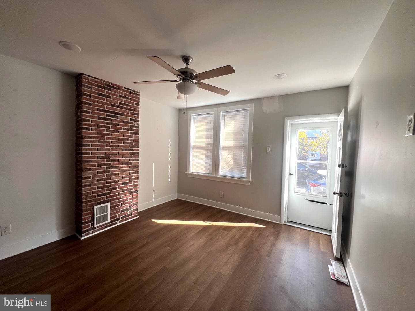 2208 Gaul Street photo 7