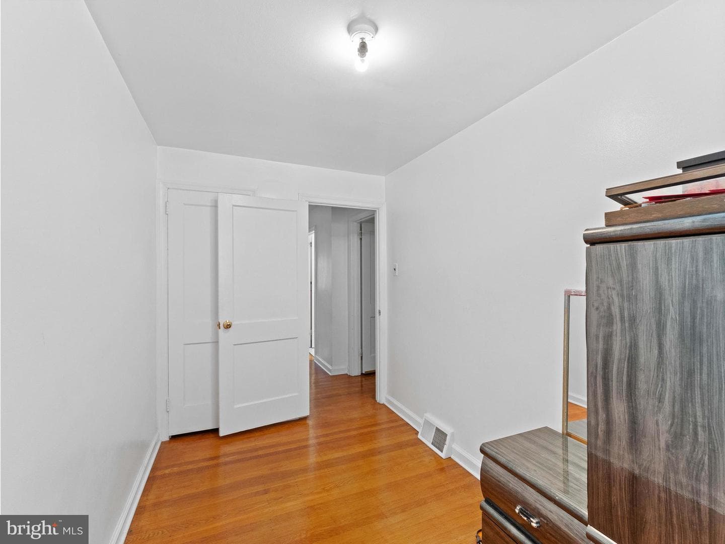 5924 Ella Street photo 16