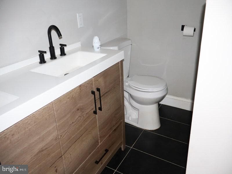 2212 Morris Street photo 16