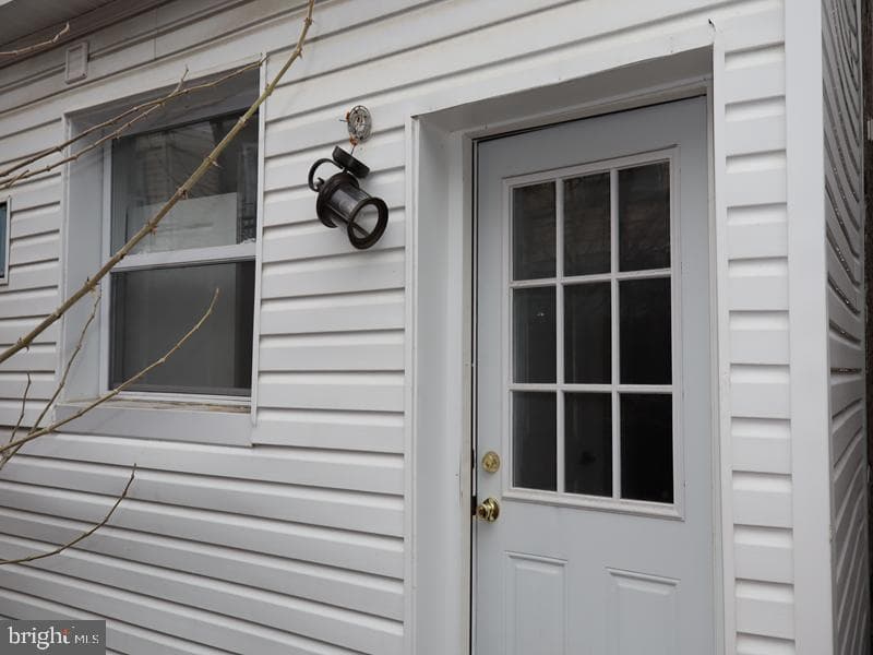 2212 Morris Street photo 3
