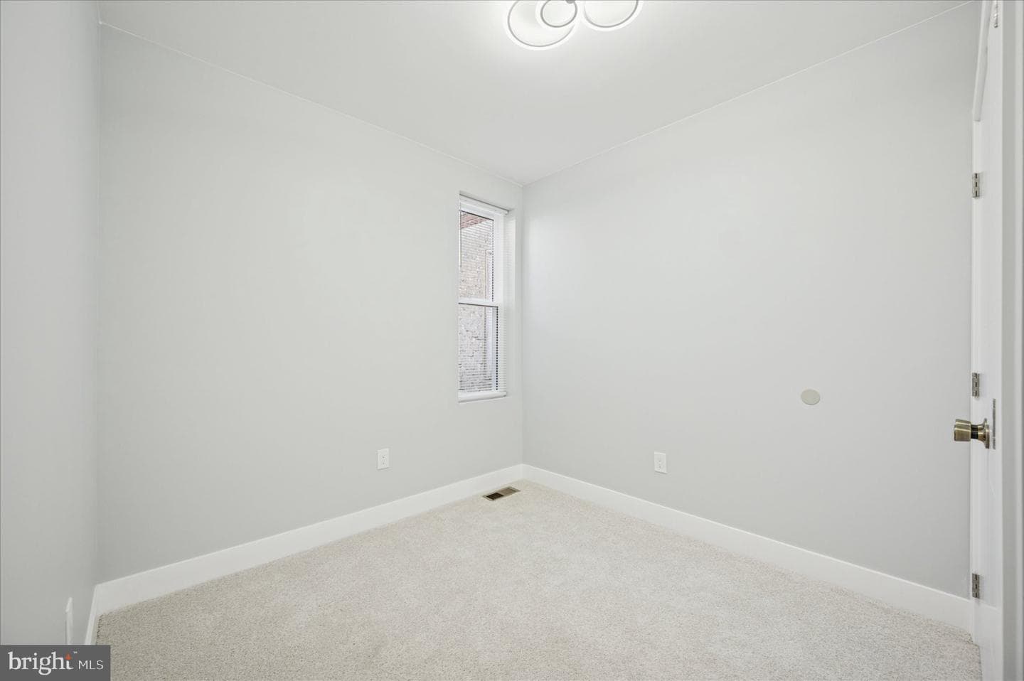 3026 Page Street photo 16