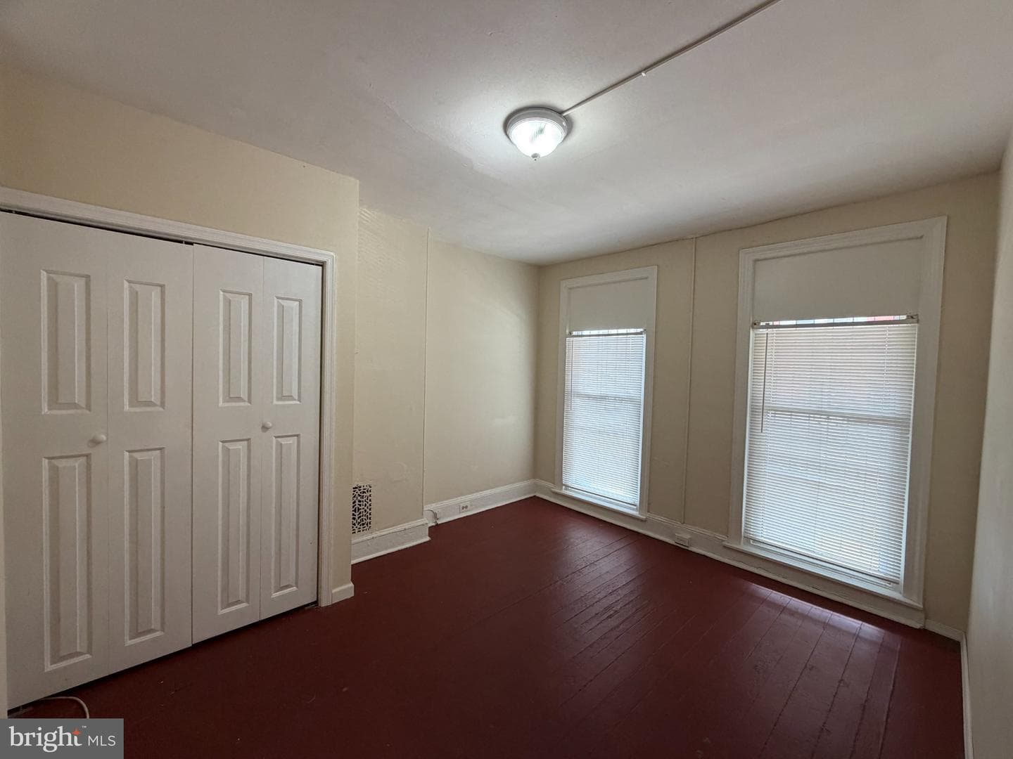 3203 Pearl Street photo 2