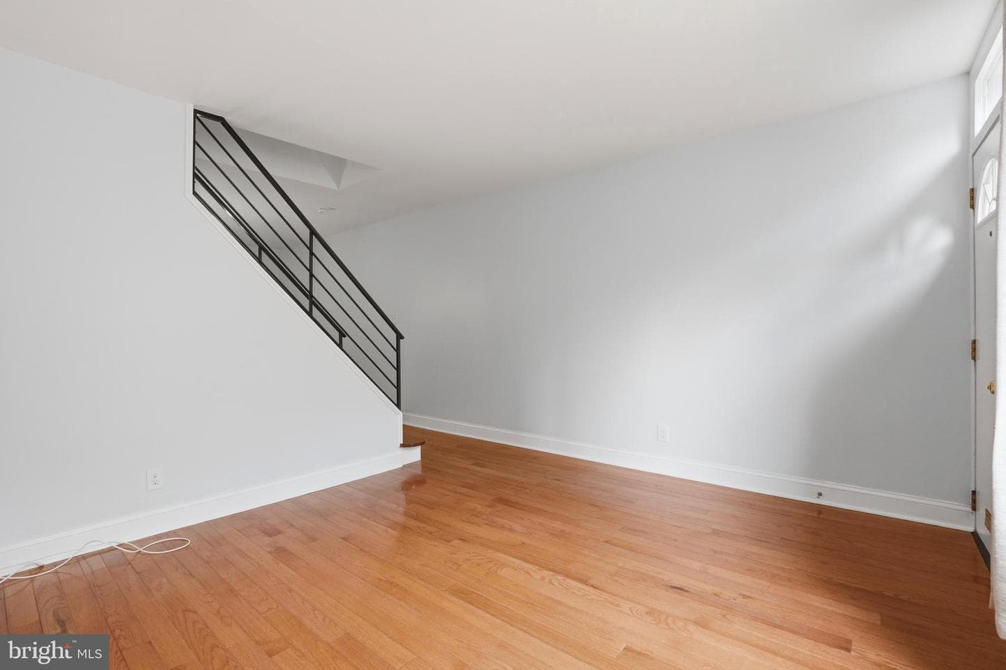 2051 E Fletcher Street photo 4