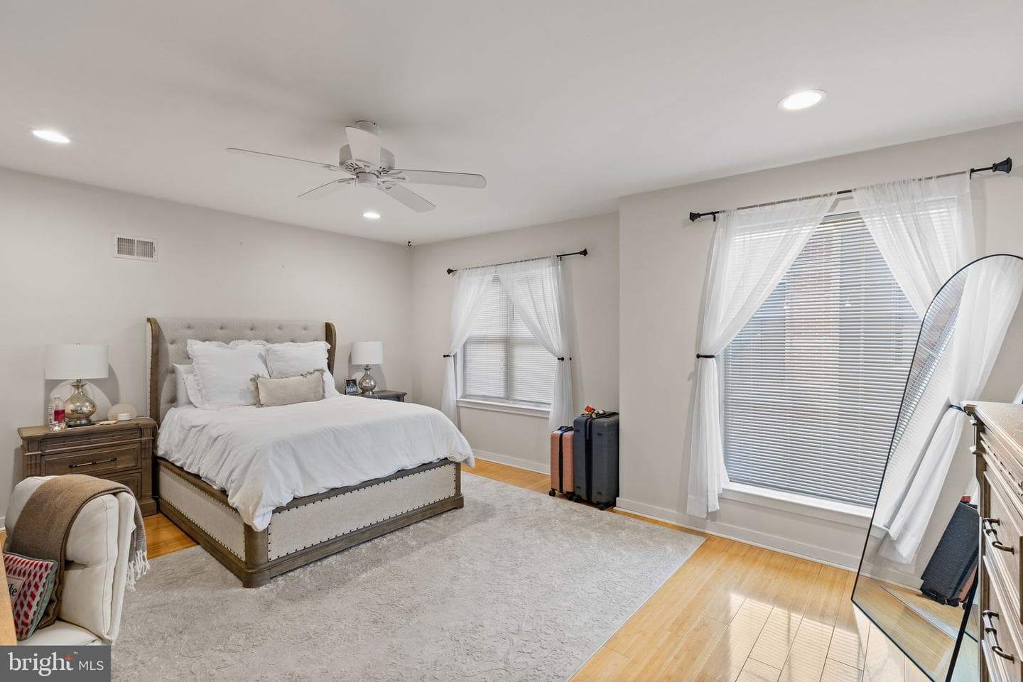 1307 S Hancock Street photo 40