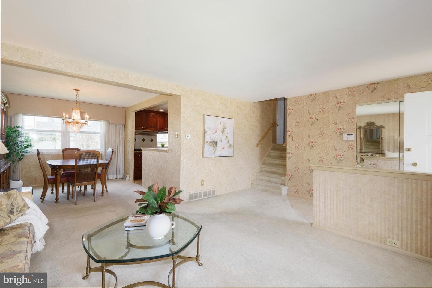 831 Regina Street photo 6